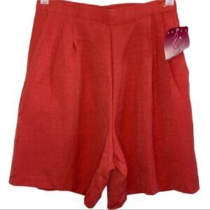 Bette & Court Ladies Tennis Golf Shorts Size 8 NWT